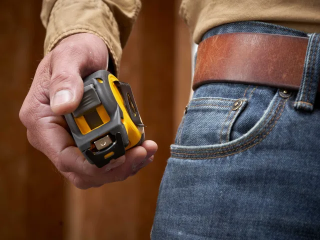 STANLEY® CONTROL-LOCK™ Pocket Tape 10m (Width 25mm) (Metric only) - Image 2