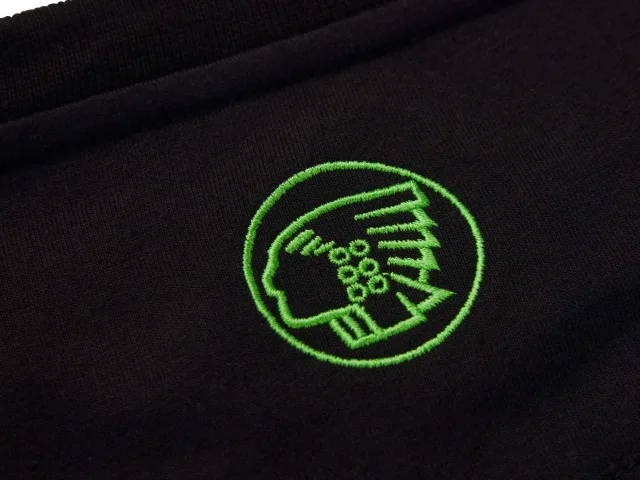 Apache Delta Black T-Shirt - L (41/43in) - Image 5