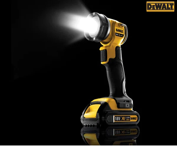 DeWalt DCL040 XR LED Torch 18V Bare Unit - Image 2