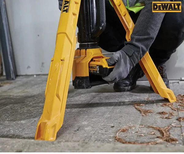 DEWALT DCL079 XR LED Tripod Light 18V Bare Unit - Image 8