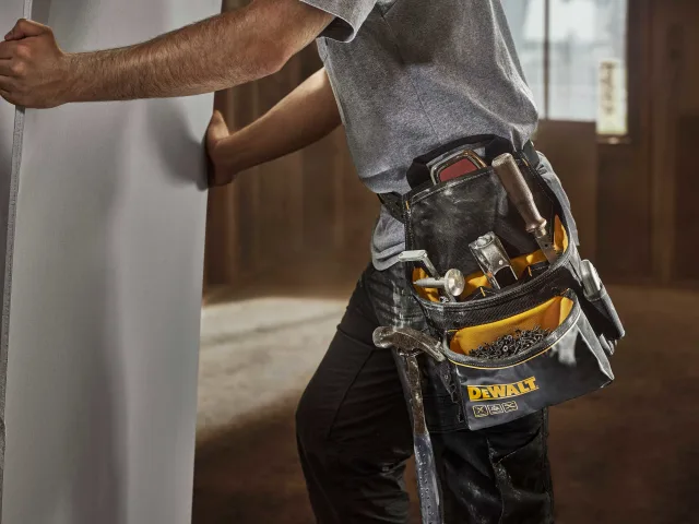 DEWALT DWST40101 Pro Single Pouch with Belt - Image 3