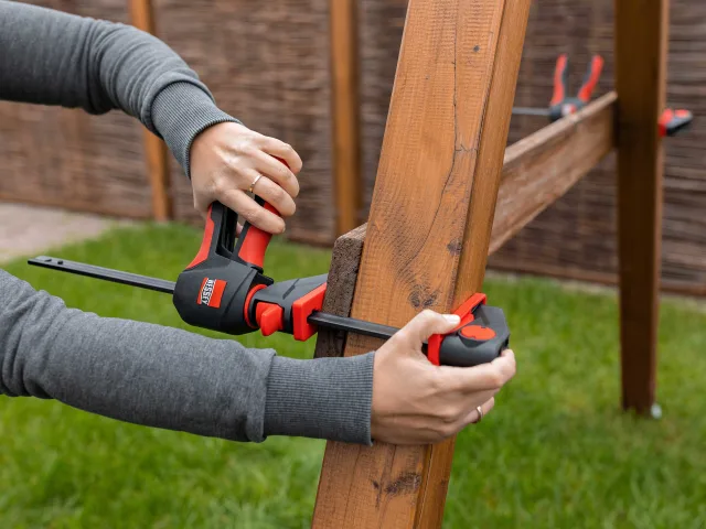 Bessey EZ360 One-Handed 360° Clamp 150mm - Image 8