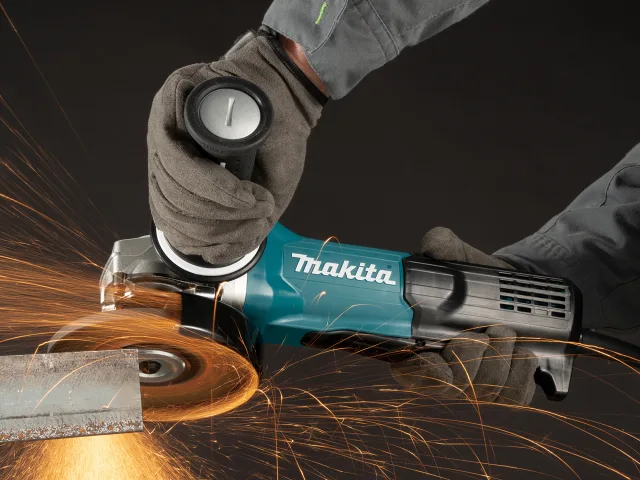 Makita GA5095X1 Paddle Switch Angle Grinder 1900W 110V - Image 2