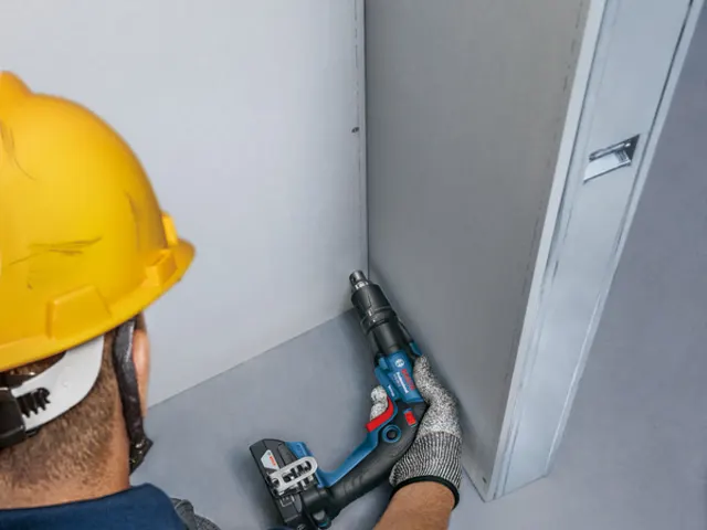 Bosch GTB 18V-45 Professional Drywall Screwdriver 18V Bare Unit + GMA 55 Attachment - Image 3