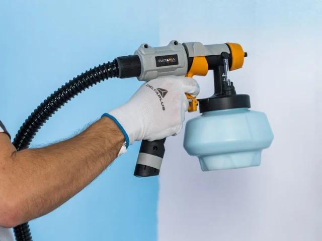 Batavia HVLP Paint Sprayer 700W 240V - Image 5