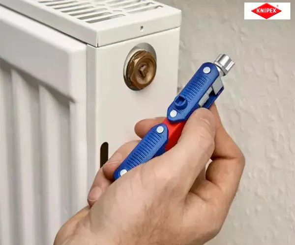 Knipex DoubleJoint Control Cabinet Key - Image 14