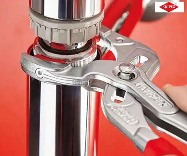 Knipex Plastic Pipe Grip Pliers Plastic Jaws Chrome 250mm - 75mm Capacity - Image 10