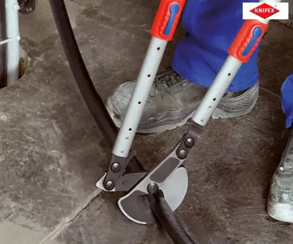 Knipex Ratchet Cable Cutters with Telescopic Handles 570-770mm - Image 4