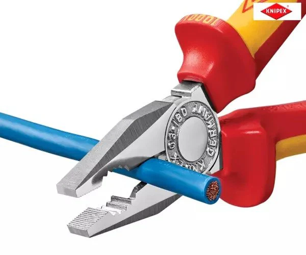 Knipex VDE Combination Pliers 180mm - Image 4