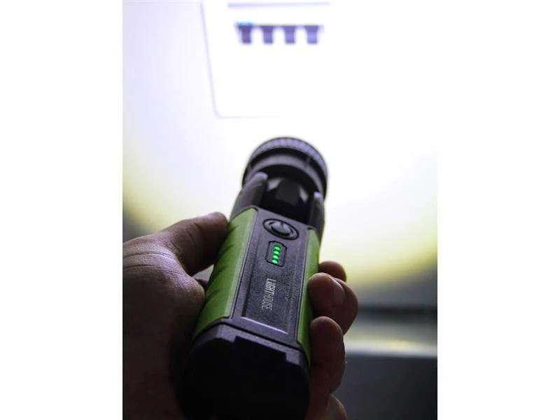 Lighthouse T100ZR Rechargable Zoom Lamp - Image 3