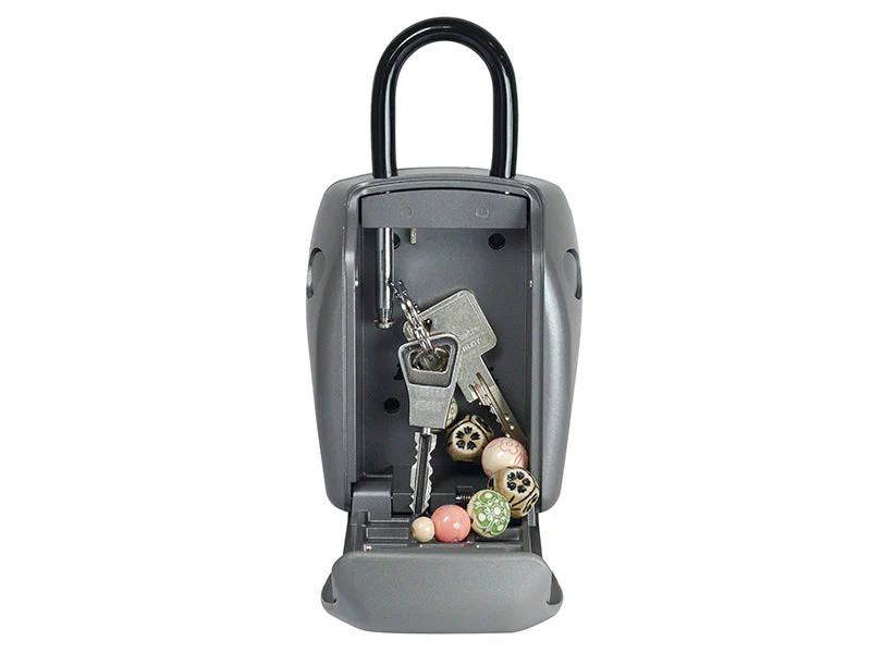 Master Lock  5414E Portable Shackled Combination Reinforced Security Key Lock Box
