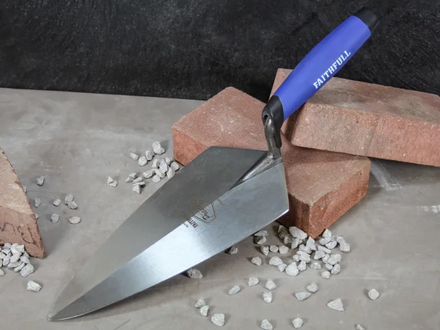 Faithfull Prestige Professional Brick Trowel Set, 4 Piece - Image 5