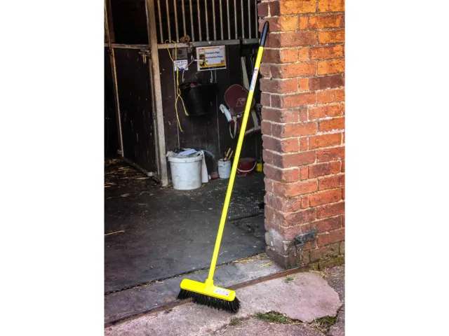 Red Gorilla Complete Soft Bristle Gorilla Broom® Yellow 30cm