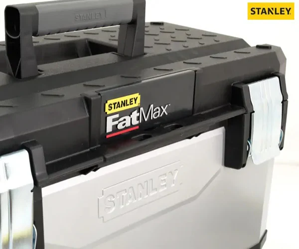 Stanley Metal & Plastic Toolbox 51cm (20in) - Image 3